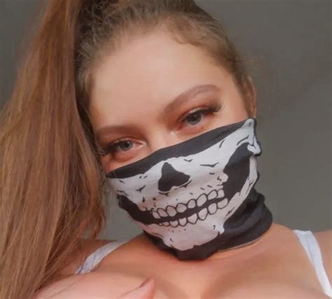 Mila Volker .